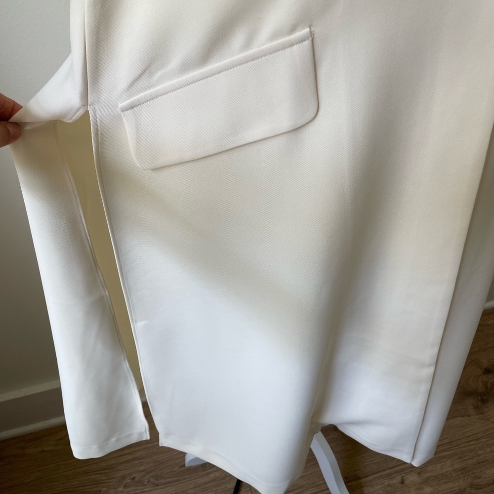 Lattelier Sleeveless White Blazer Duster Vest Size Small Classy Quite Luxury - Picture 3 of 12